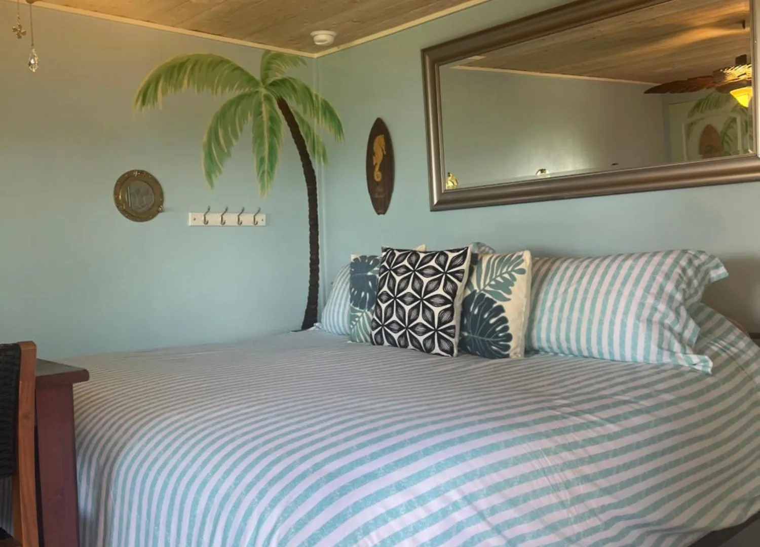 Kailua Kona Overlook Suites