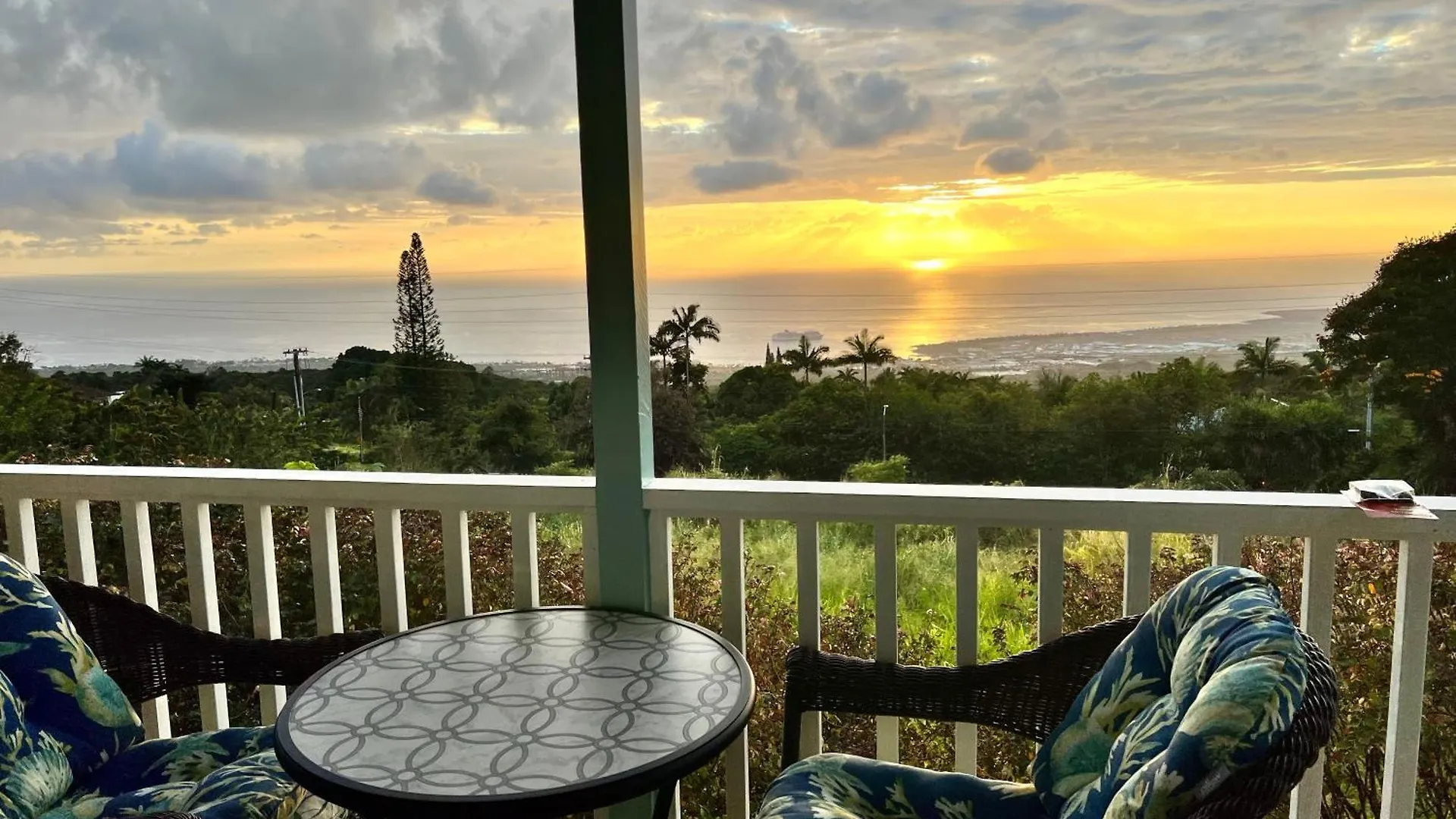 Kailua Kona Overlook Suites 0*, Kailua-Kona